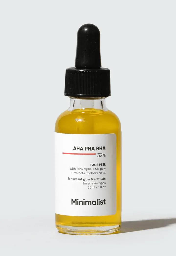 Minimalist AHA PHA BHA 32% Weekend Exfoliating Facial - 30ml - Image 1