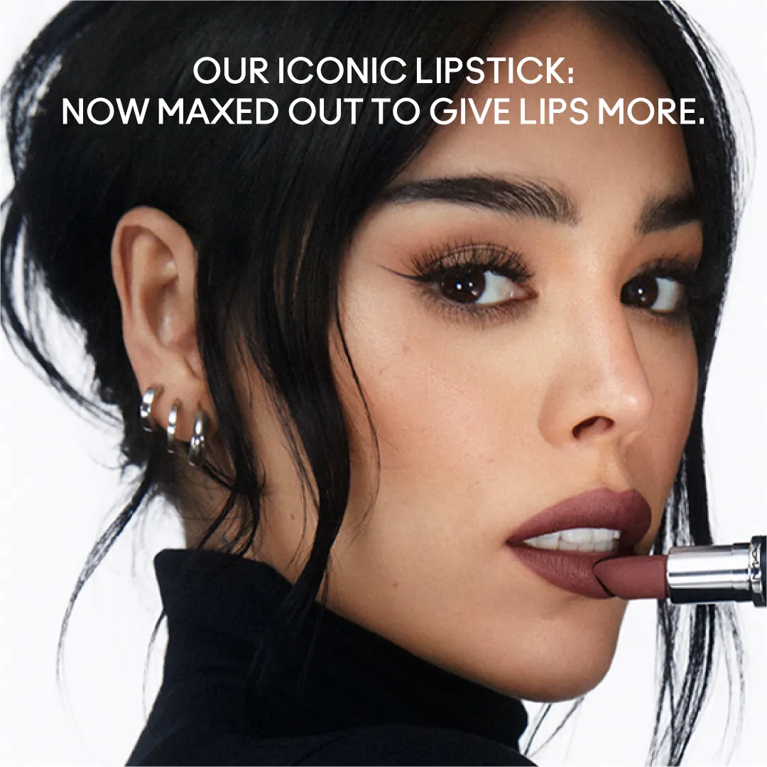 mac-macximal-matte-lipstick-image-6.webp M.A.C M.A.C MACximal Matte Lipstick - 6